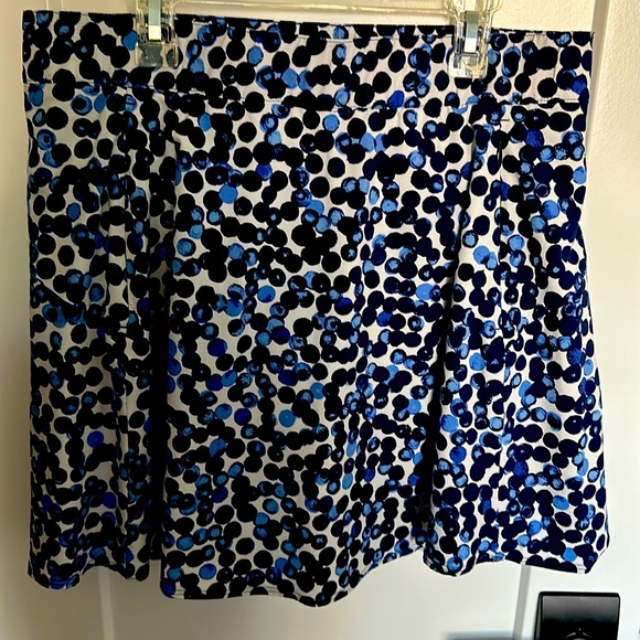 T by Talbots blue and white golf, pickle ball and tennis skort. - Picture 7 of 7